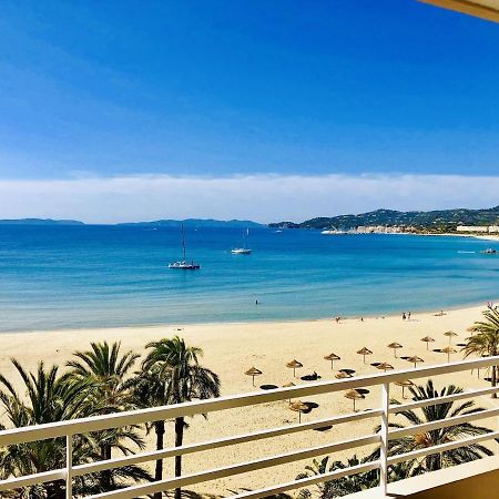 T3 Front De Mer Dernier Etage Vue Mer Petit Havre De Paix Pour Vos Vacances Emplacement Unique Vue Mer Panoramique A 180 Degres Pour Ce T3 En Face De La Plage Front De Mer Vue Sur Les Iles 5 Et Dernier Etage Avec Ascenseur Le Lavandou Bagian luar foto